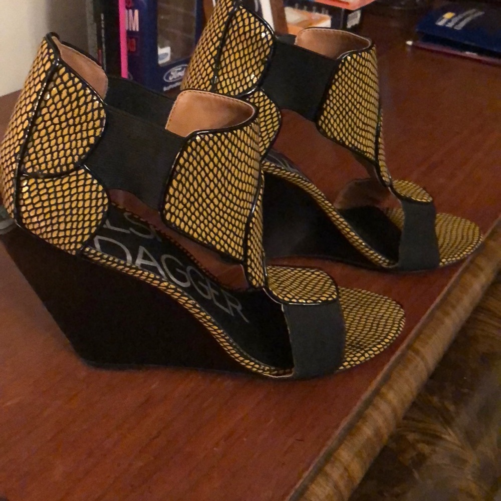 Kelsi Dagger high wedge sandals